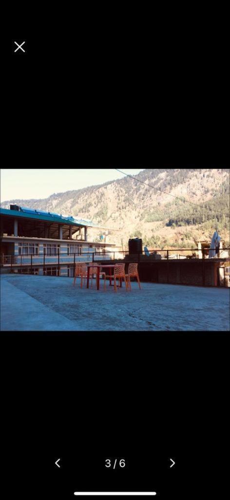 Hotel In Manali With Mountain View Near Mall Road Extérieur photo