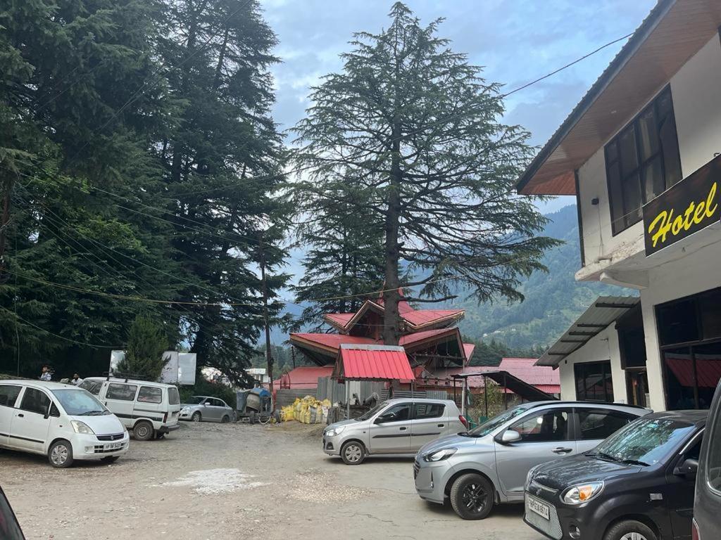 Hotel In Manali With Mountain View Near Mall Road Extérieur photo